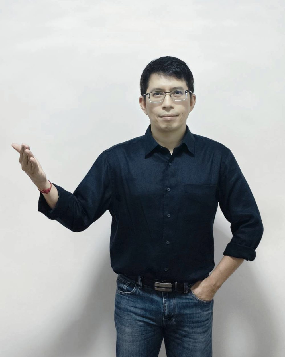 วรวิทย์ ปรสันติสุข ผู้สอนคอร์ส AI สำหรับผู้บริหาร